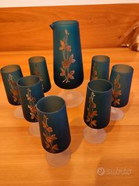 Brocca in vetro soffiato blu del 1964 e 7 bicchier