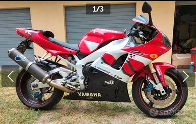 Yamaha R1