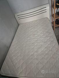 Materasso + struttura letto