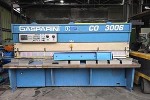 Cesoia a ghigliottina idraulica gasparini