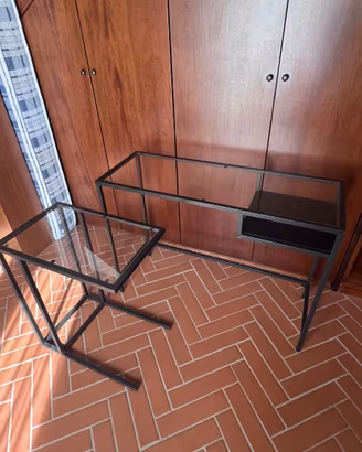 Scrivania + tavolino IKEA VITTSJÖ