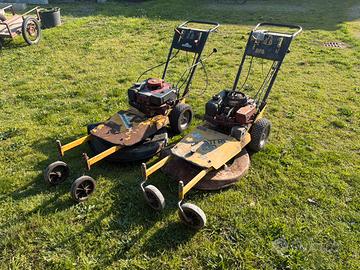 Tosaerba trazionato piatto frontale