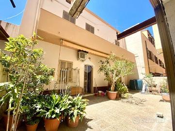 CASA INDIPENDENTE A ALGHERO