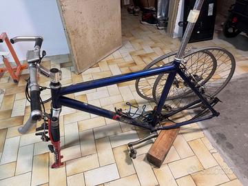 Telaio MTB marca SINTESI in alluminio taglia L