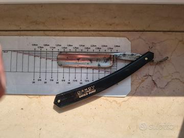 Rasoio mano libera Thiers Issard Le Dandy 69