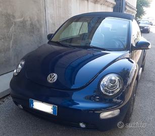 Volkswagen New Beetle cabrio 1.6 GPL (2004)