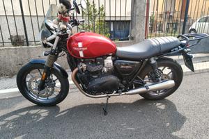 Triumph Street Twin 900
