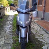 Peugeot Geopolis 400 - 2009