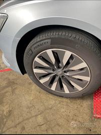 Cerchi 18 originali audi completi di gomne 