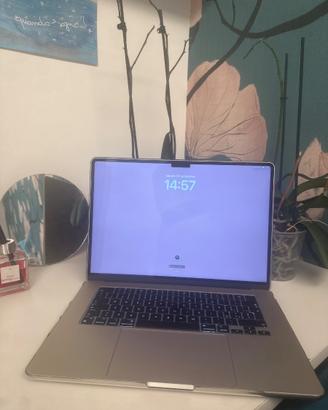 Apple MacBook Air 15" M2 (2023)
