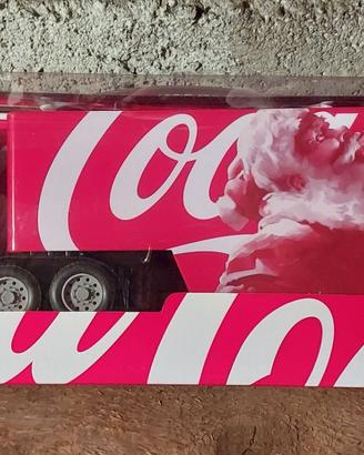Camion truck Coca Cola NUOVO