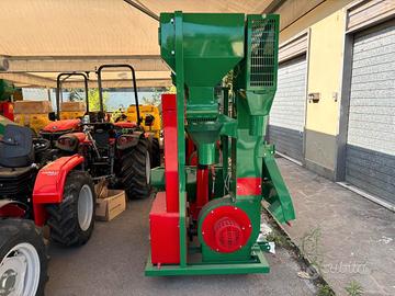 Pulitore per nocciole mega 1
