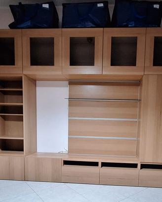 Parete attrezzata soggiorno IKEA della serie BESTA