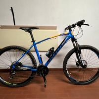 Mountain bike Montana 27,5
