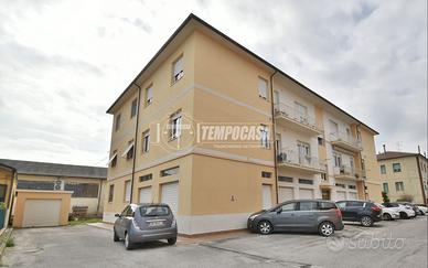 APPARTAMENTO CON GARAGE E SOFFITTA