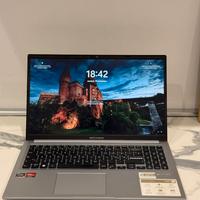 ASUS VIVOBOOK 15 M1502YA-NKNJ125W