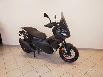 Aprilia SR GT 400 2026