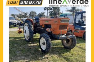 Trattore FIAT 650 con ruote da semina