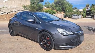 Opel Astra J GTC  2.0 165CV