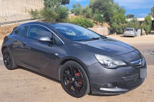 Opel Astra J GTC  2.0 165CV