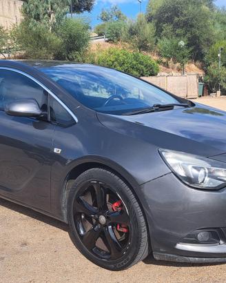 Opel Astra J GTC  2.0 165CV