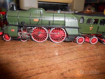 LOCOMOTIVA A VAPORE S2/6 BRAWA