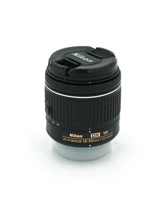 Nikon AF-P DX 18-55mm f/3.5-5.6 G VR