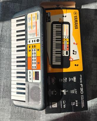 Tastiera Yamaha PSS f30