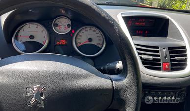 Peugeot 207 restyling - 1.4 - 75 Cv - benzina-gpl