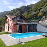 VILLA ESCLUSIVA CON PISCINA E VISTA LAGO!!!