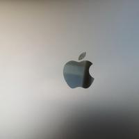 macbook pro 13 m2 2022 8gb SSD512gb perfetto