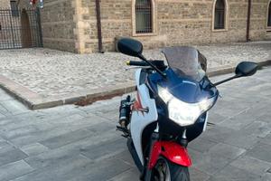 Honda CBR250R - Perfetta per Patente A2