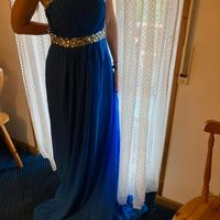 Vestito lungo per celebrazioni