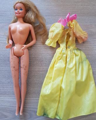 Barbie originale con vestito giallo da collezione