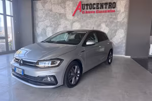 VOLKSWAGEN POLO R-LINE TGI METANO MY2020