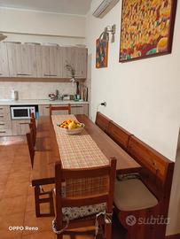 TAVOLO RUSTICO CON 4 SEDIE IN LEGNO , NO PANCA