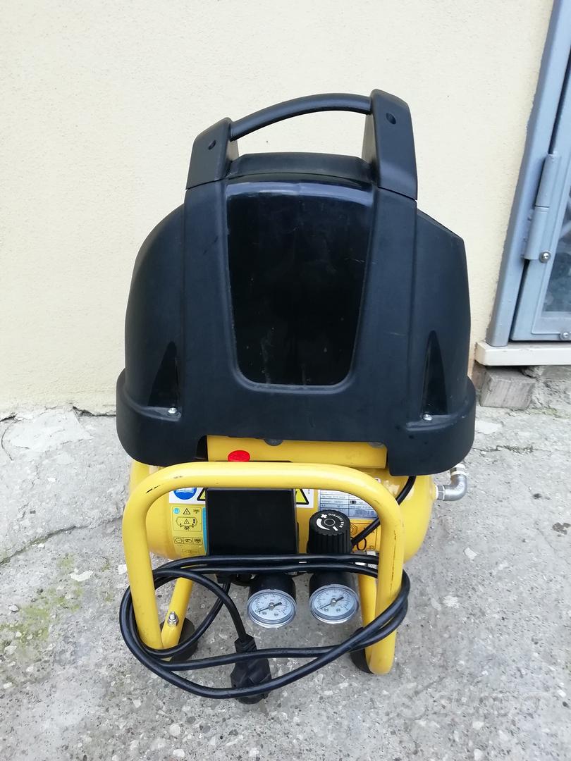 compressore silenziato 6Lt 220 volt - Giardino e Fai da te In vendita a  Napoli