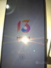 Smartphone X-I-A-O-M-I MIUI 13