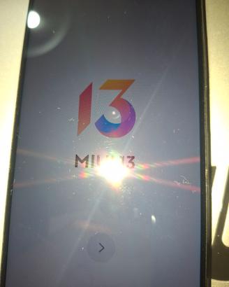 Smartphone X-I-A-O-M-I MIUI 13