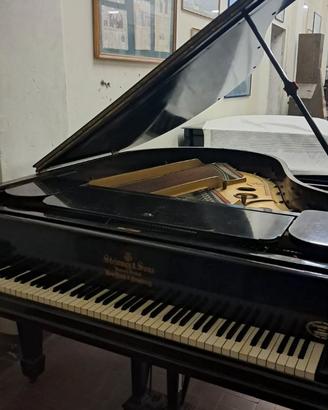 Pianoforte a coda Steinway & Sons