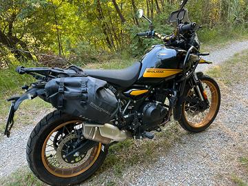 Himalayan 450 hanle black tubeless!