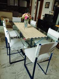 tavolo con 6 poltroncine cristallo ferro.