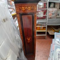 Strepitoso mobile antico stile Maggiolino