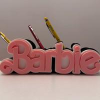 Portamatite e portapenne da scrivania stile Barbie