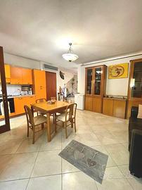 2 LOCALI A CAGLIARI