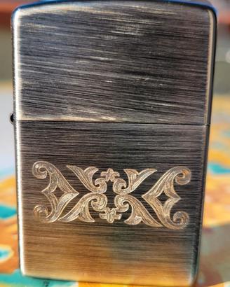 ZIPPO ORIGINAL NUOVO 2005 SILVER ILLUMINATION 2105