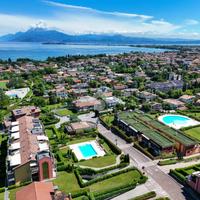 3 LOCALI A DESENZANO DEL GARDA