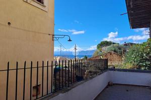 3 LOCALI A REGGIO DI CALABRIA