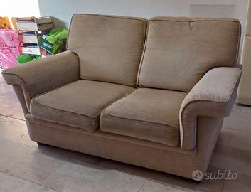 divano 2 posti 