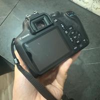 Canon eos 2000D